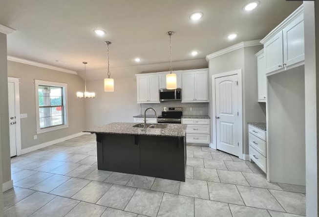 672 Hickory Meadows Avenue