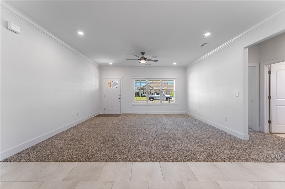 2003 E Hudson Drive