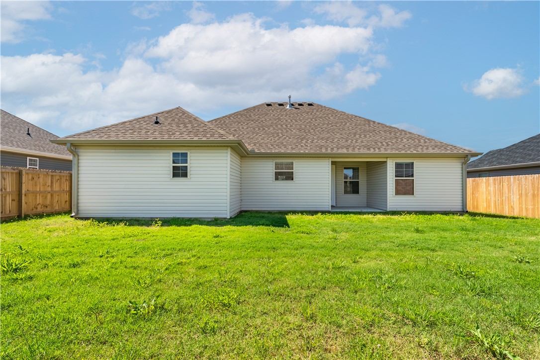 2003 E Hudson Drive