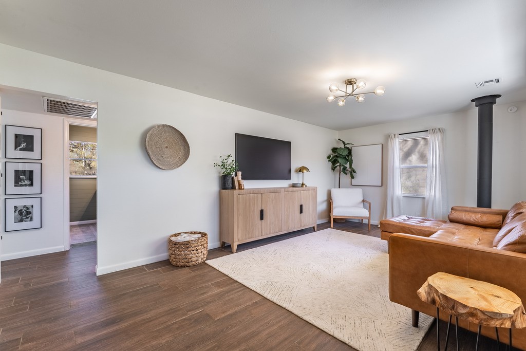 204 N Mock Street
