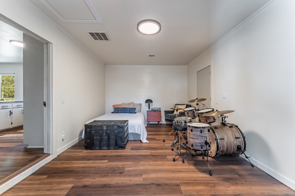 204 N Mock Street