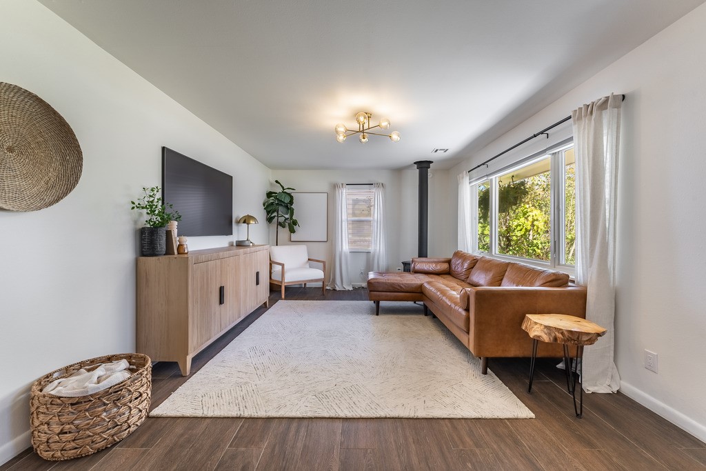 204 N Mock Street
