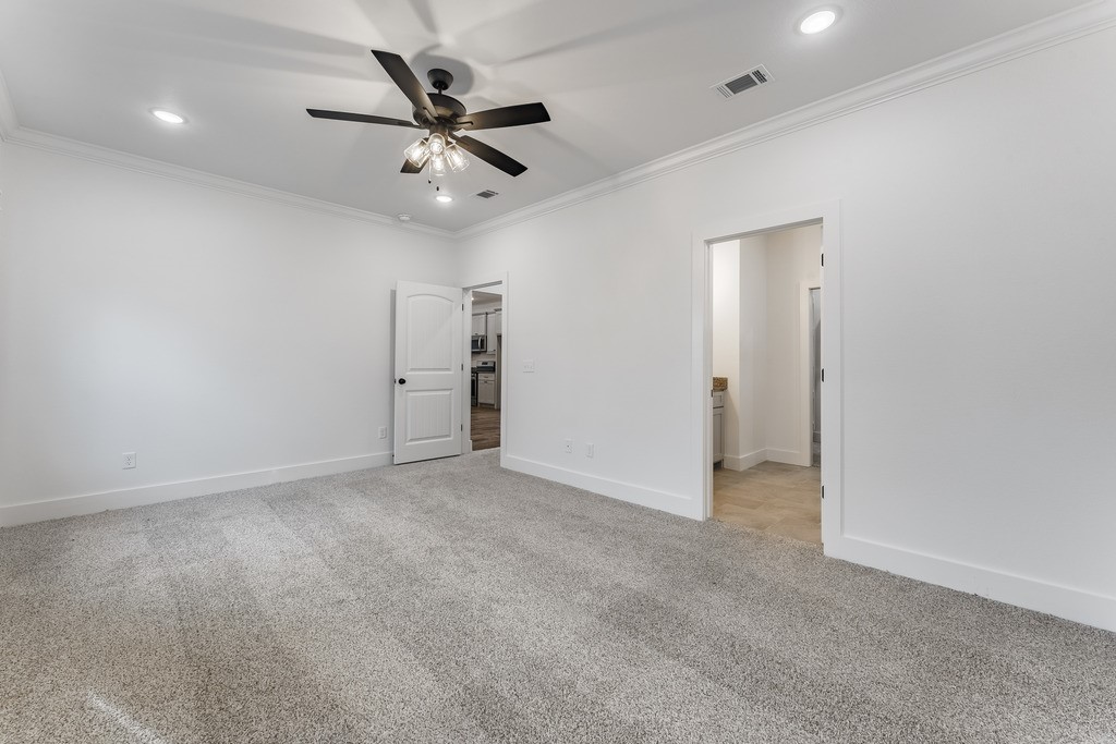 37 Taransay Drive