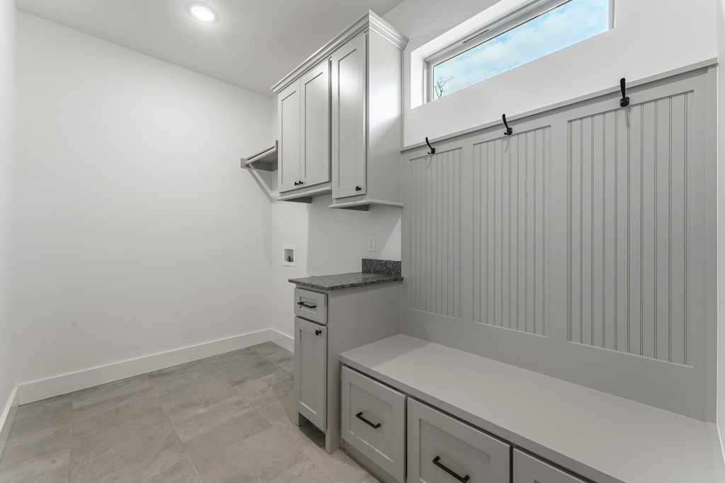 37 Taransay Drive