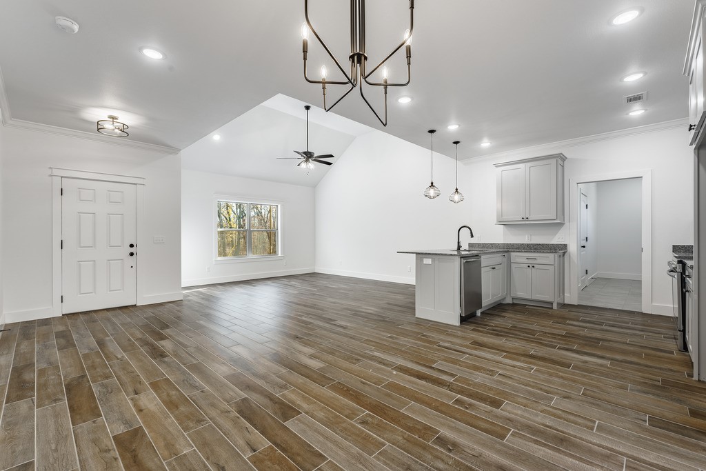 37 Taransay Drive