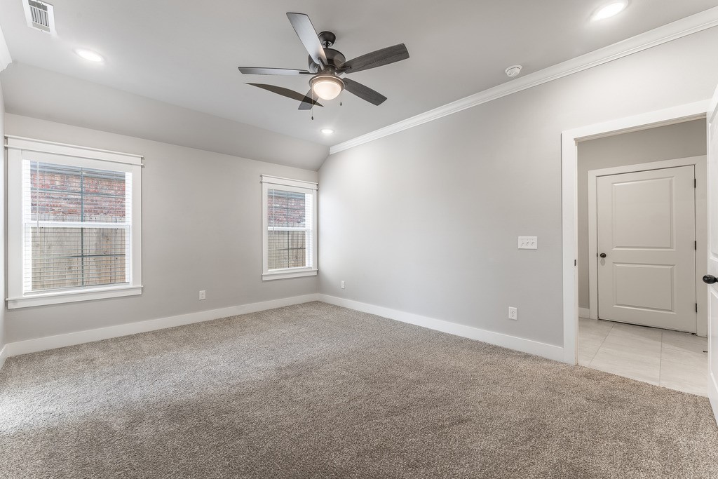 90 E Joliet Street