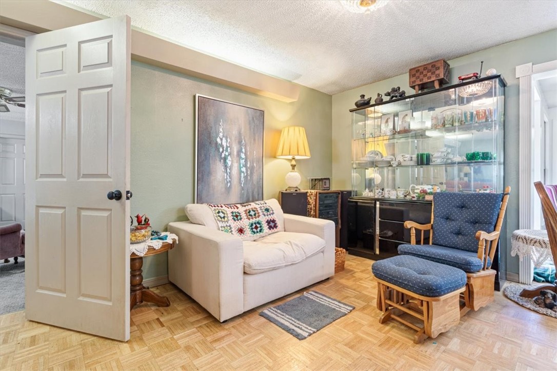 11559 Pine Creek Hollow Road