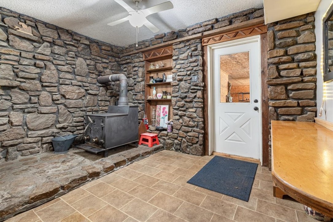 11559 Pine Creek Hollow Road