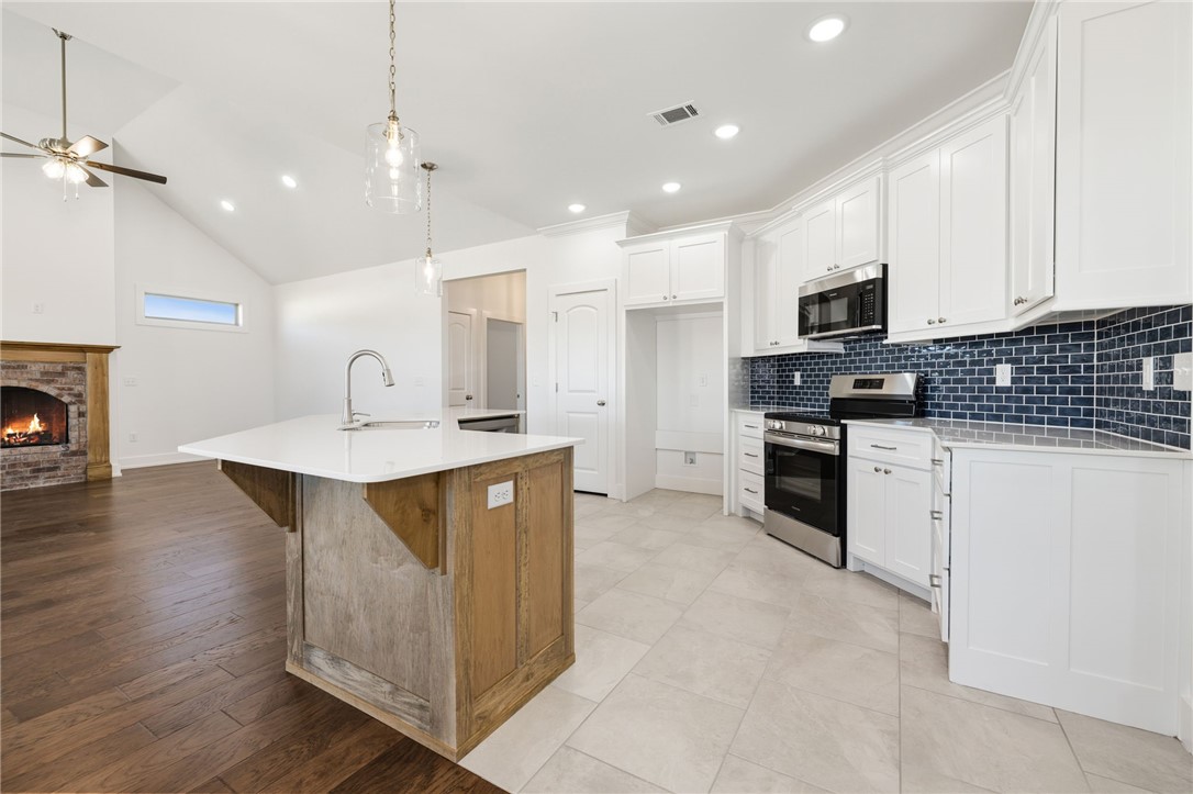 12010 Saddle Hill Lane