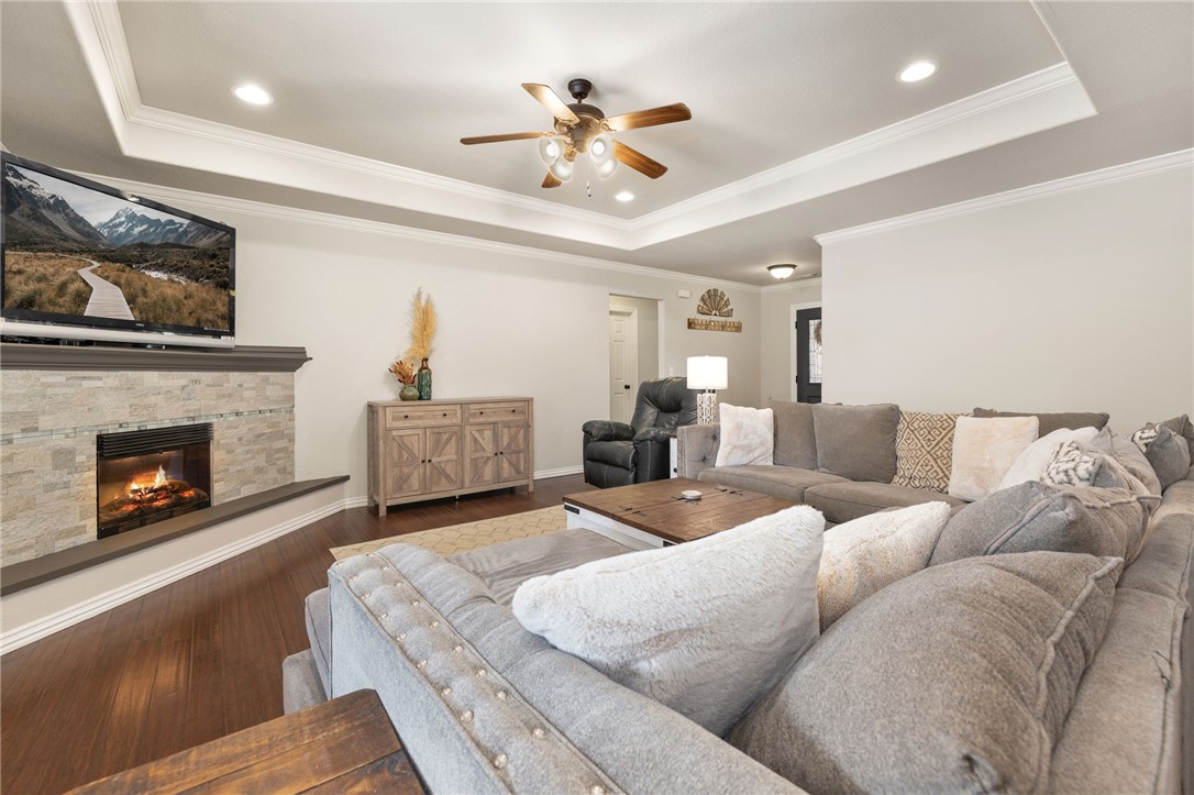 11093 Waterleaf Lane