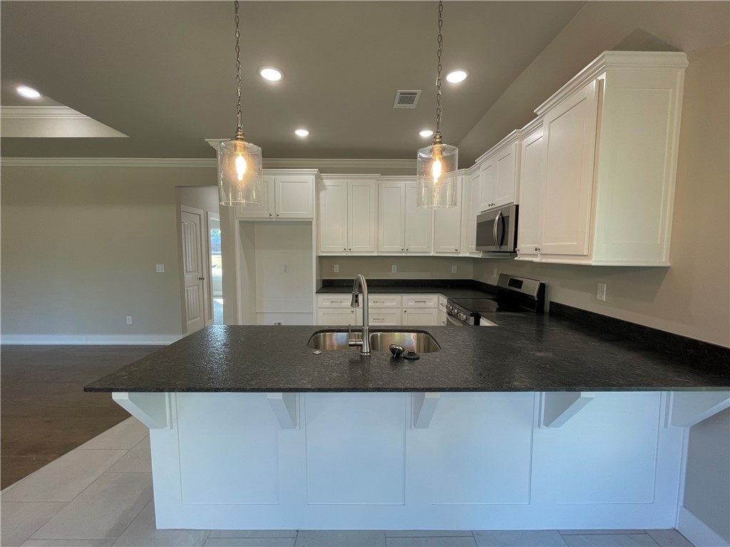 18 Olmsted Circle