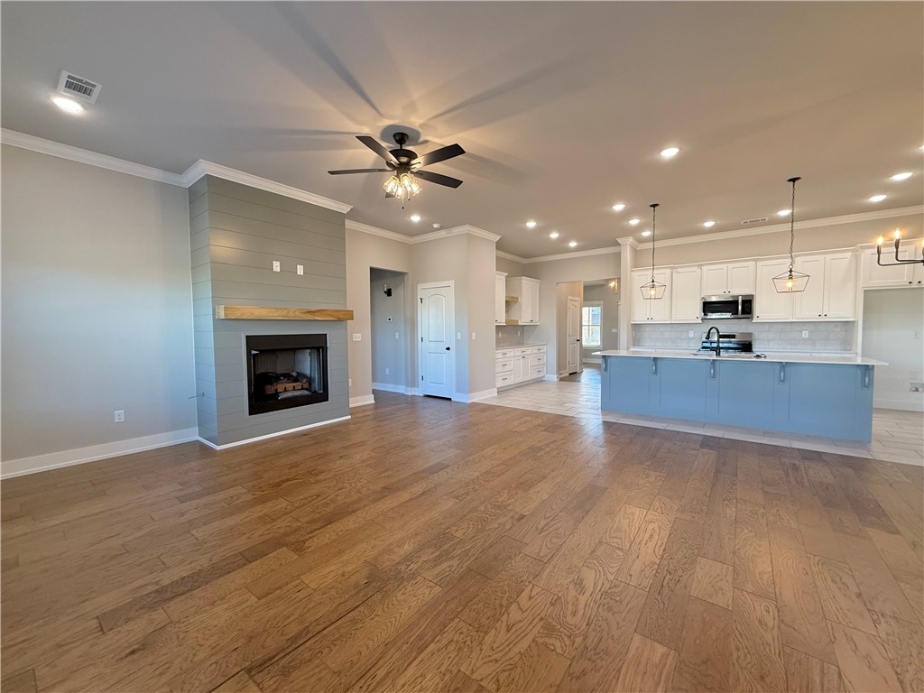 2354 Buckside Street