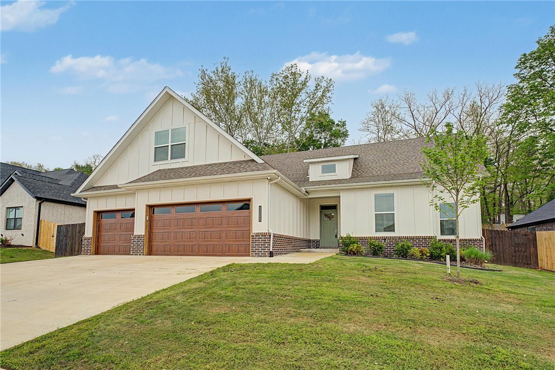 1205 Bunker Drive