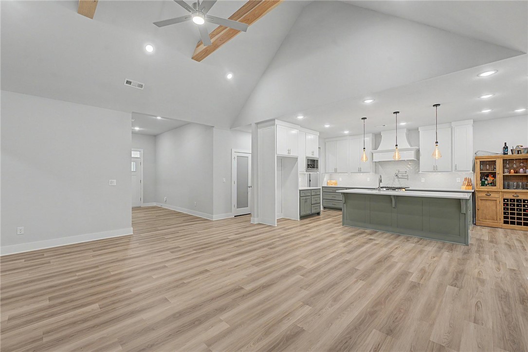 1205 Bunker Drive