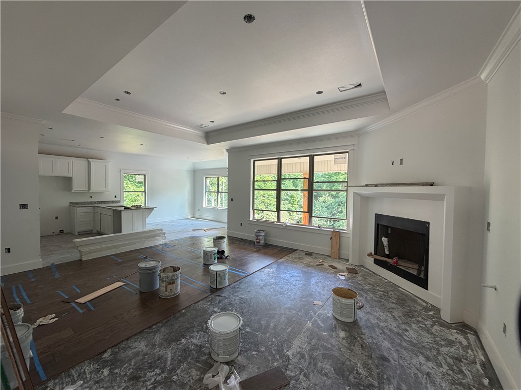 12 Kinross Drive
