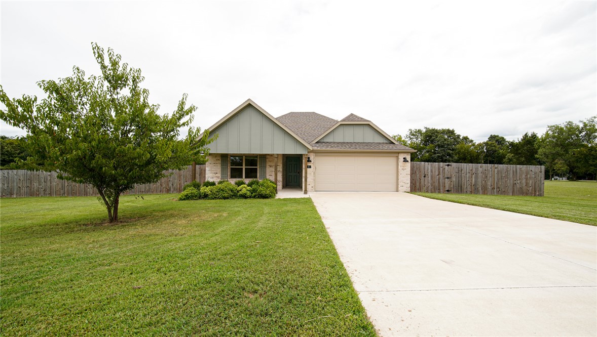 8 McDole Lane