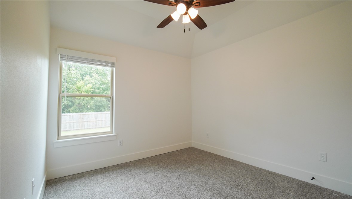 8 McDole Lane