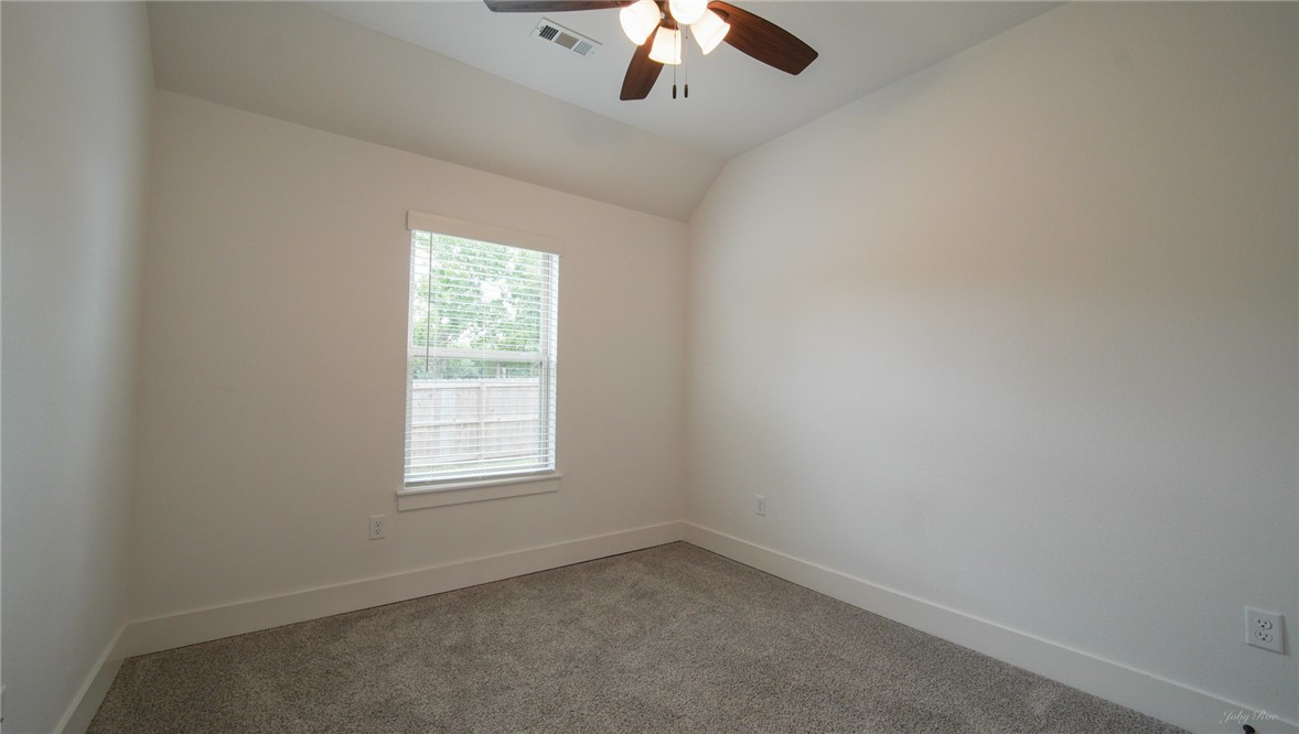 8 McDole Lane