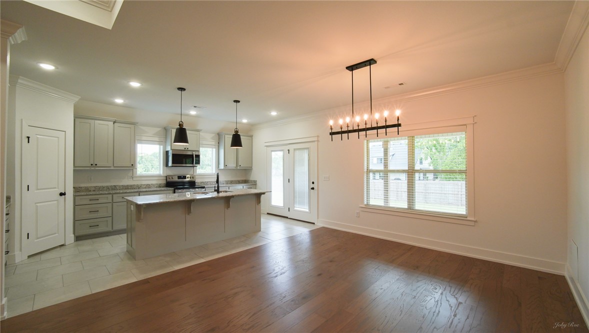 8 McDole Lane
