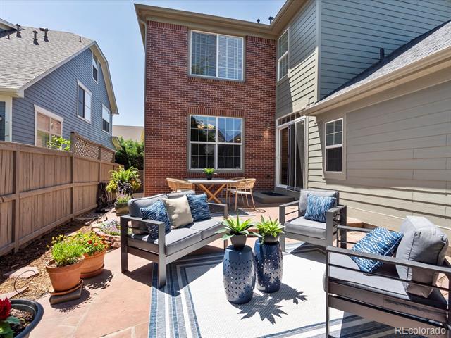 8597 E 25th Place