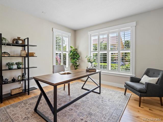 8597 E 25th Place