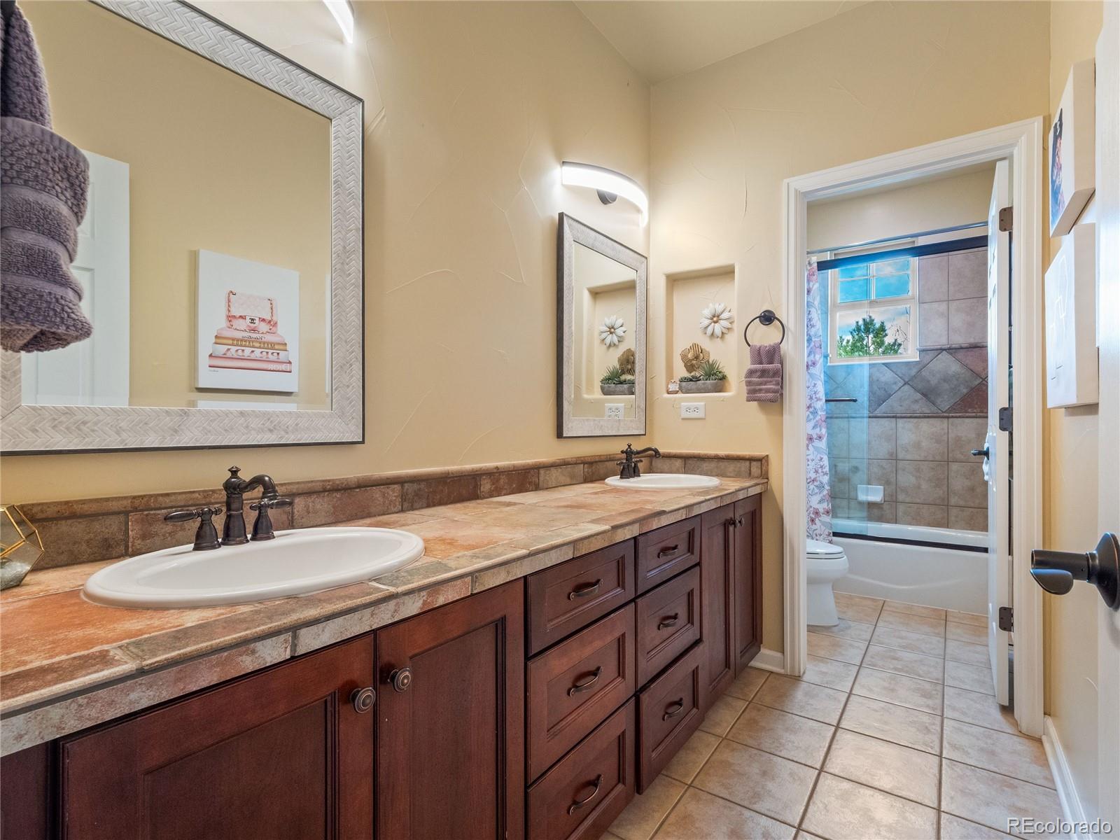 6281 Oxford Peak Place