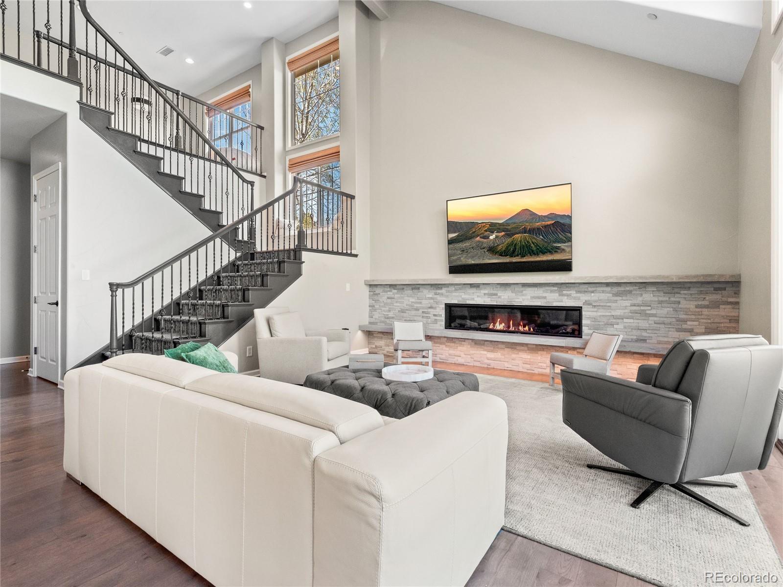 6281 Oxford Peak Place