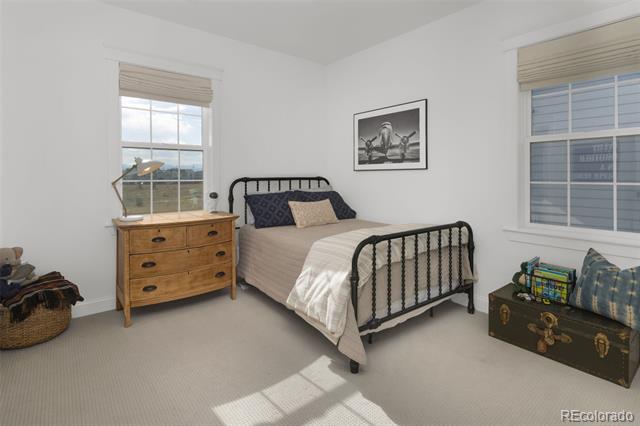 6288 N Dallas Street