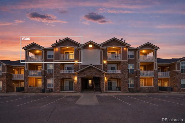 7440 S Blackhawk Street Unit: 306