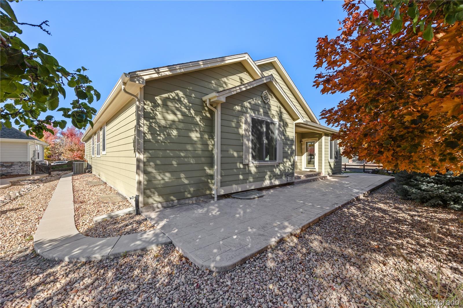 12094 Bay Oaks Court