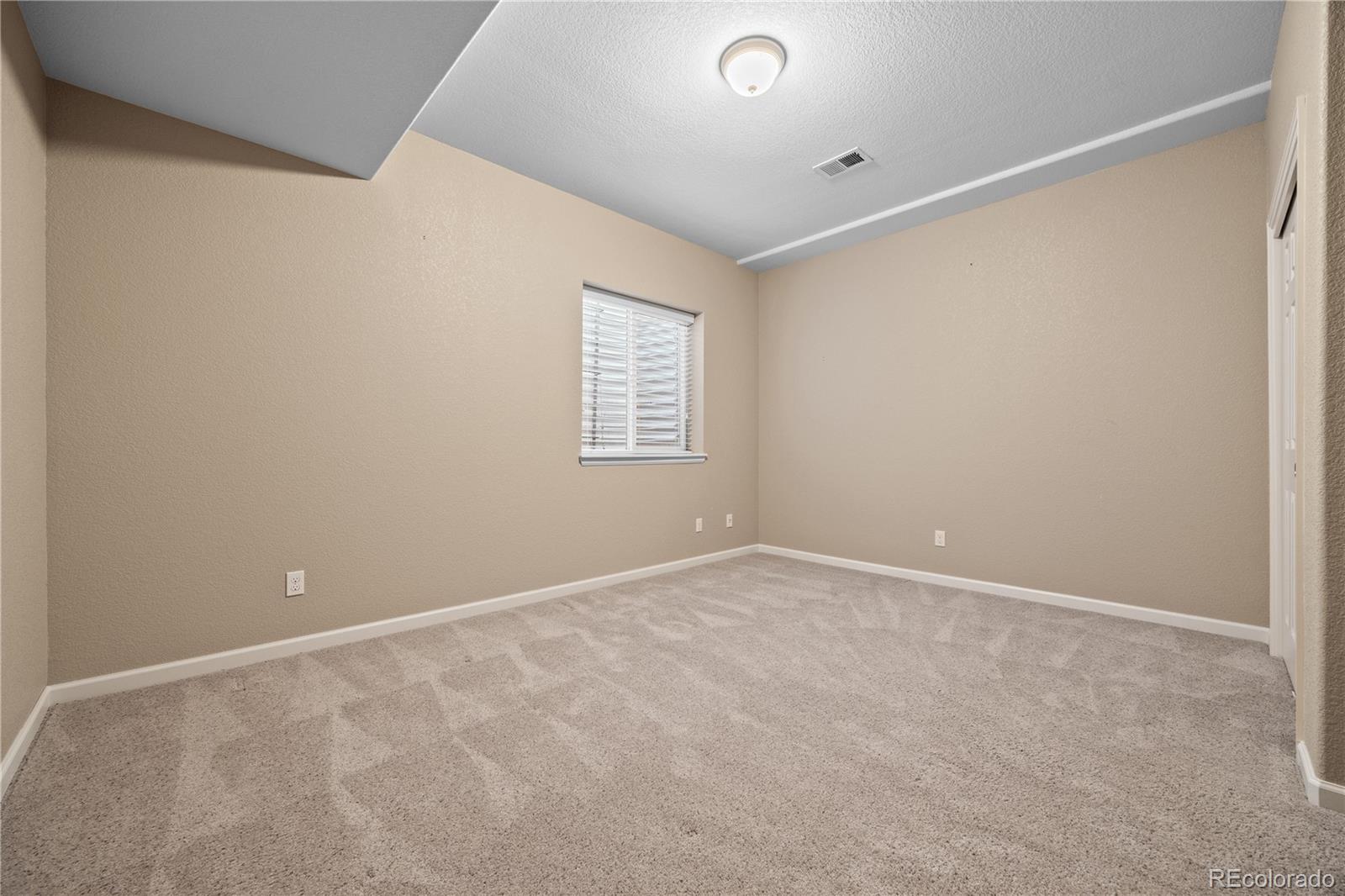 12094 Bay Oaks Court