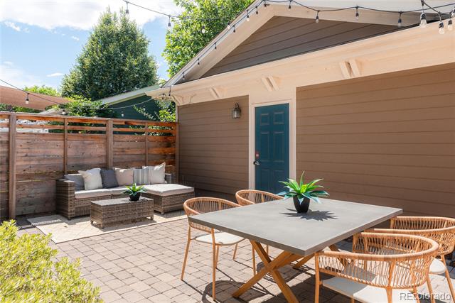 2889 Emporia Court