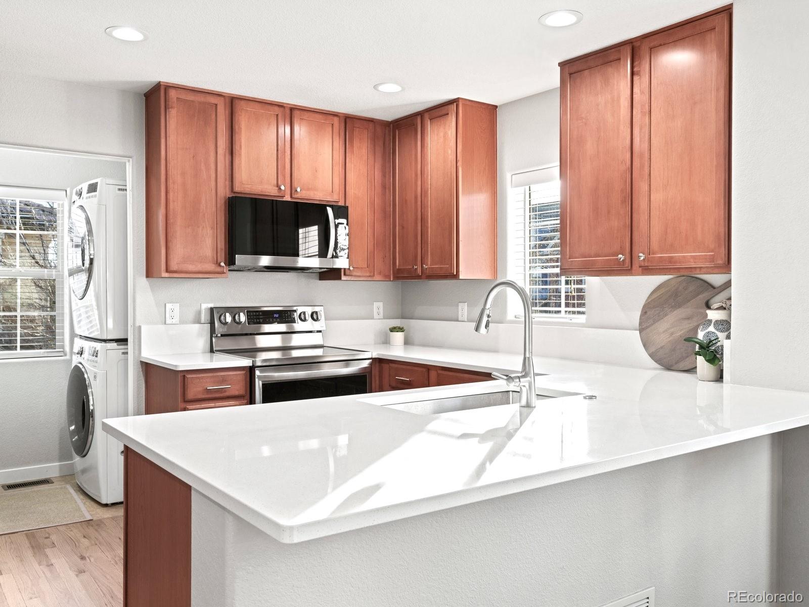 2230 Valentia Street