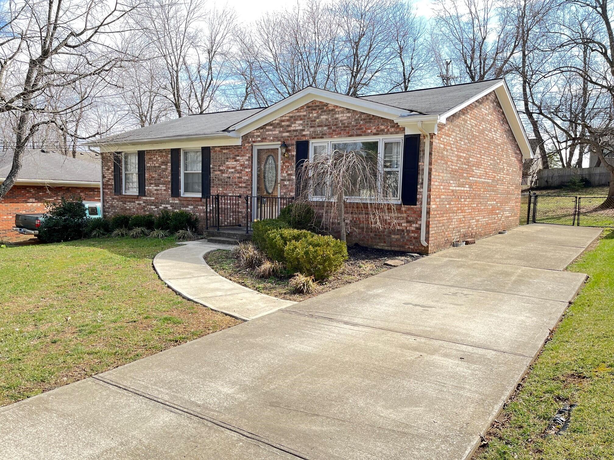 3808 Hidden Springs Drive