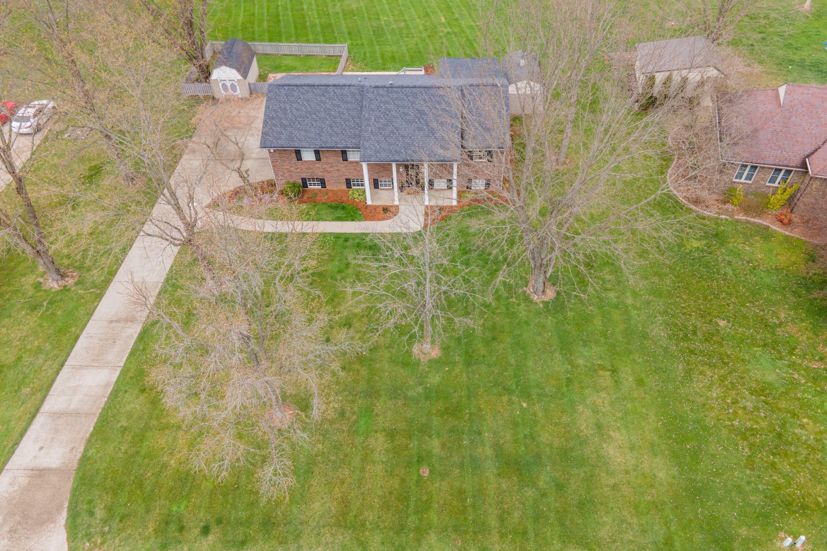119 Lakeview Drive