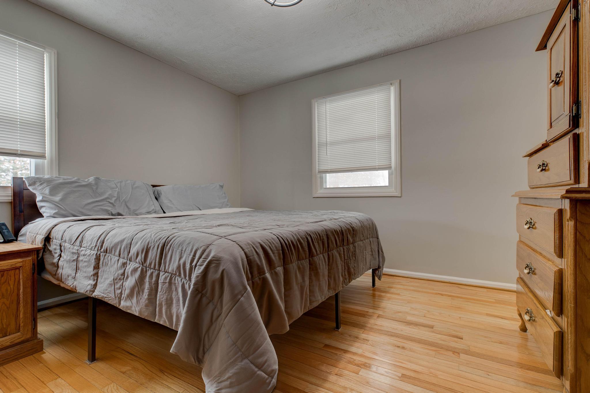 1021 Mackey Pike