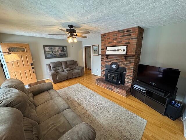 1021 Mackey Pike