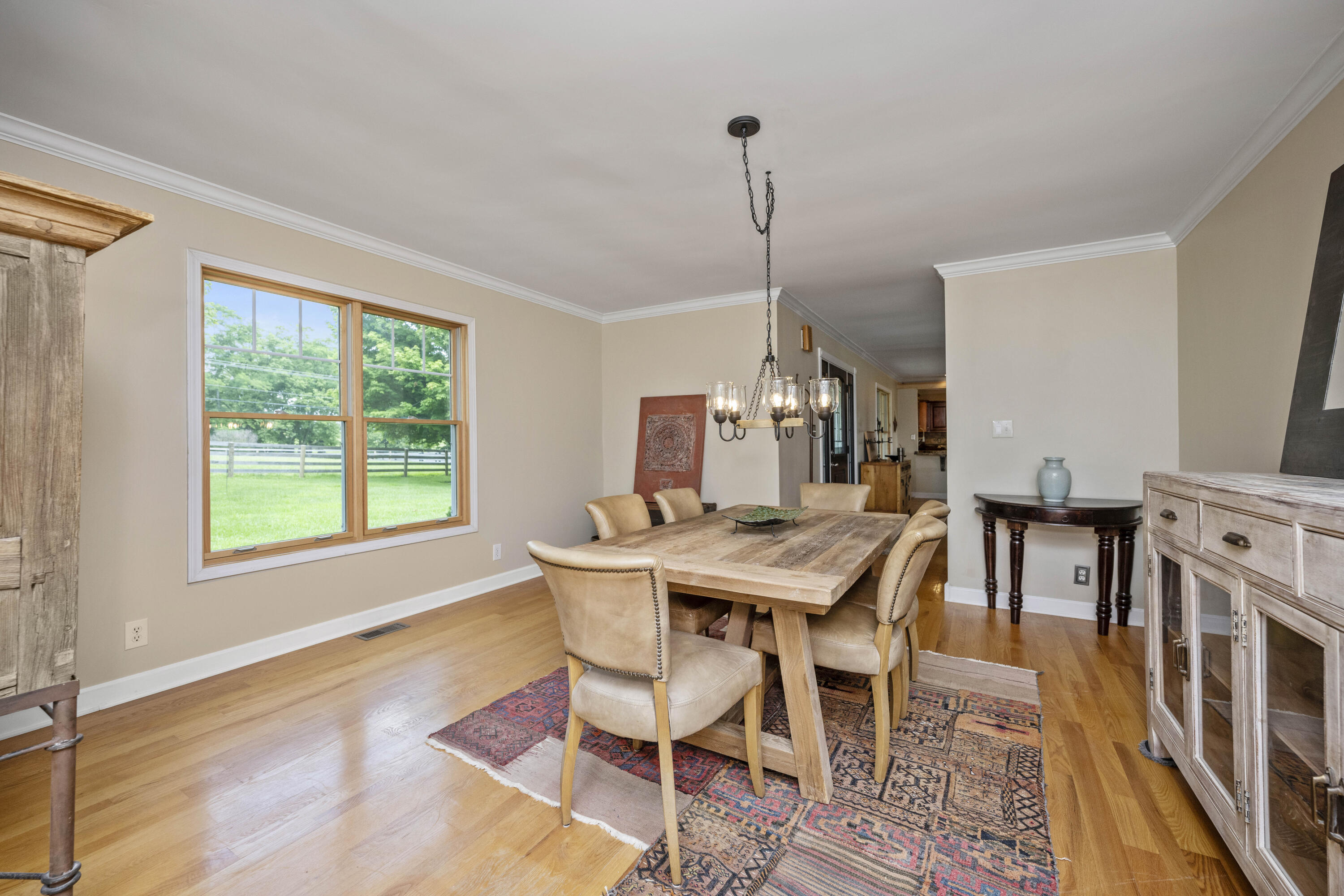 4250 Troy Pike