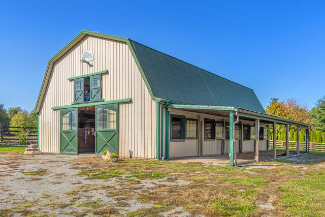 4250 Troy Pike