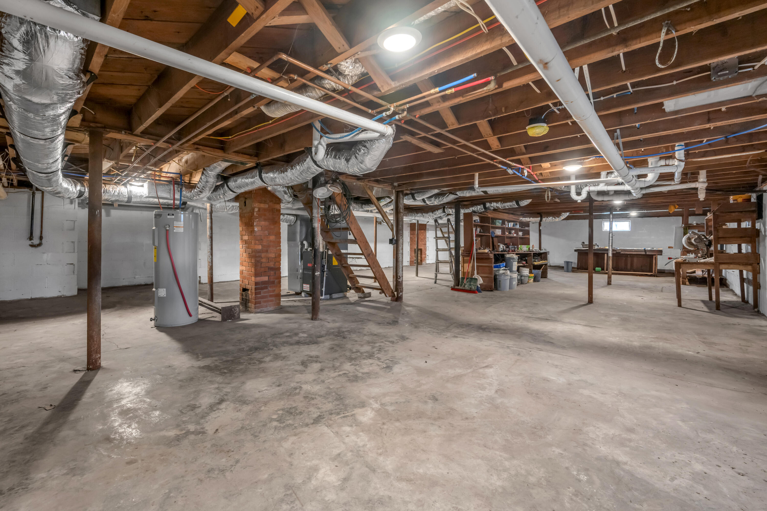 44 Horseshoe Drive