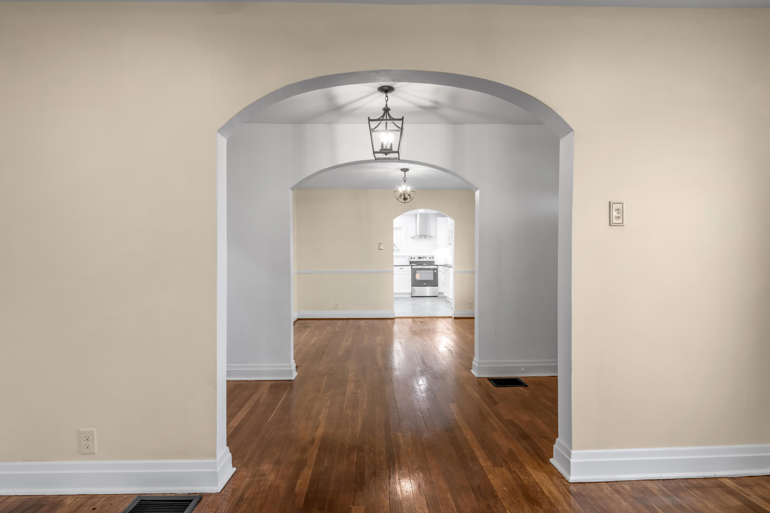 44 Horseshoe Drive