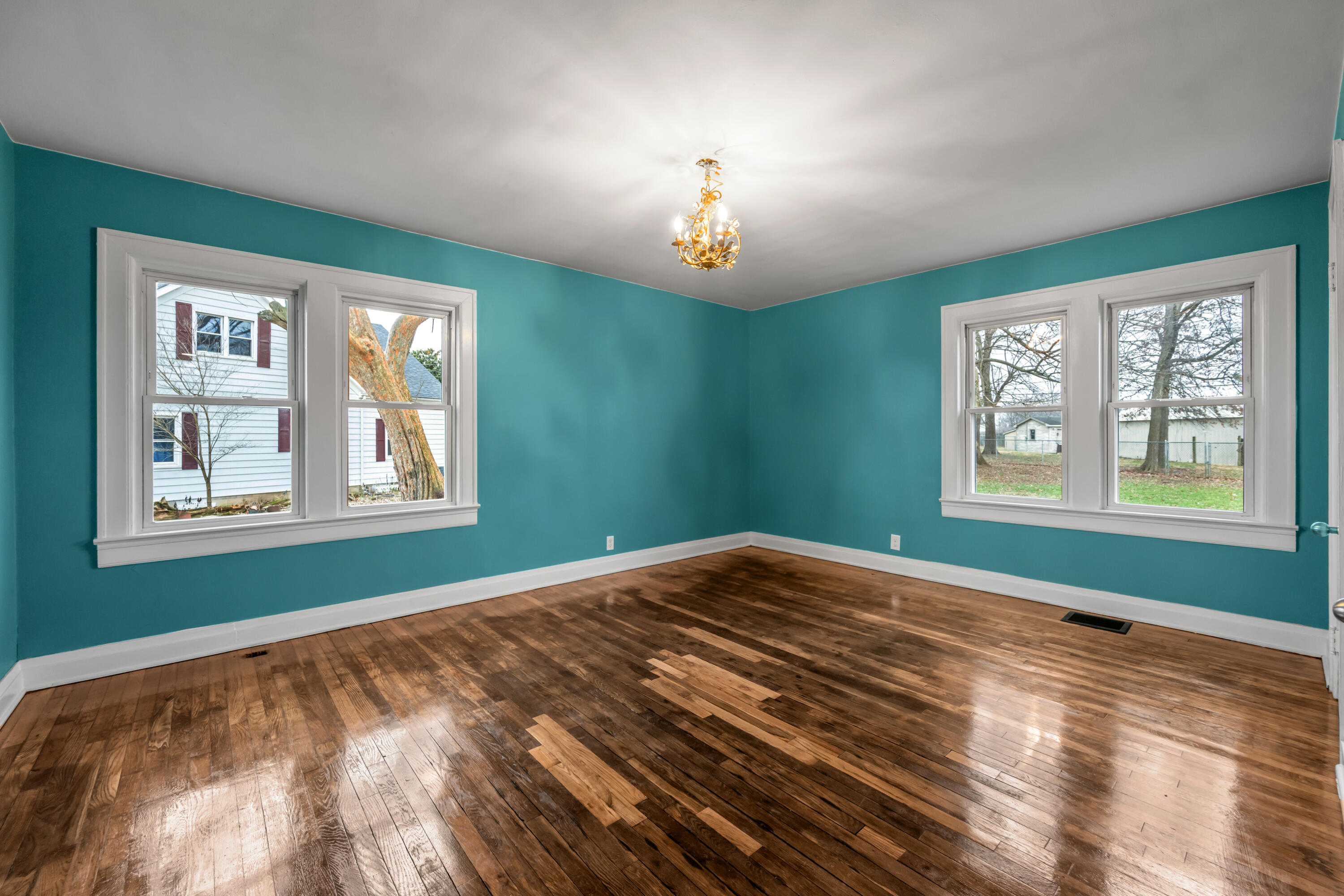 44 Horseshoe Drive