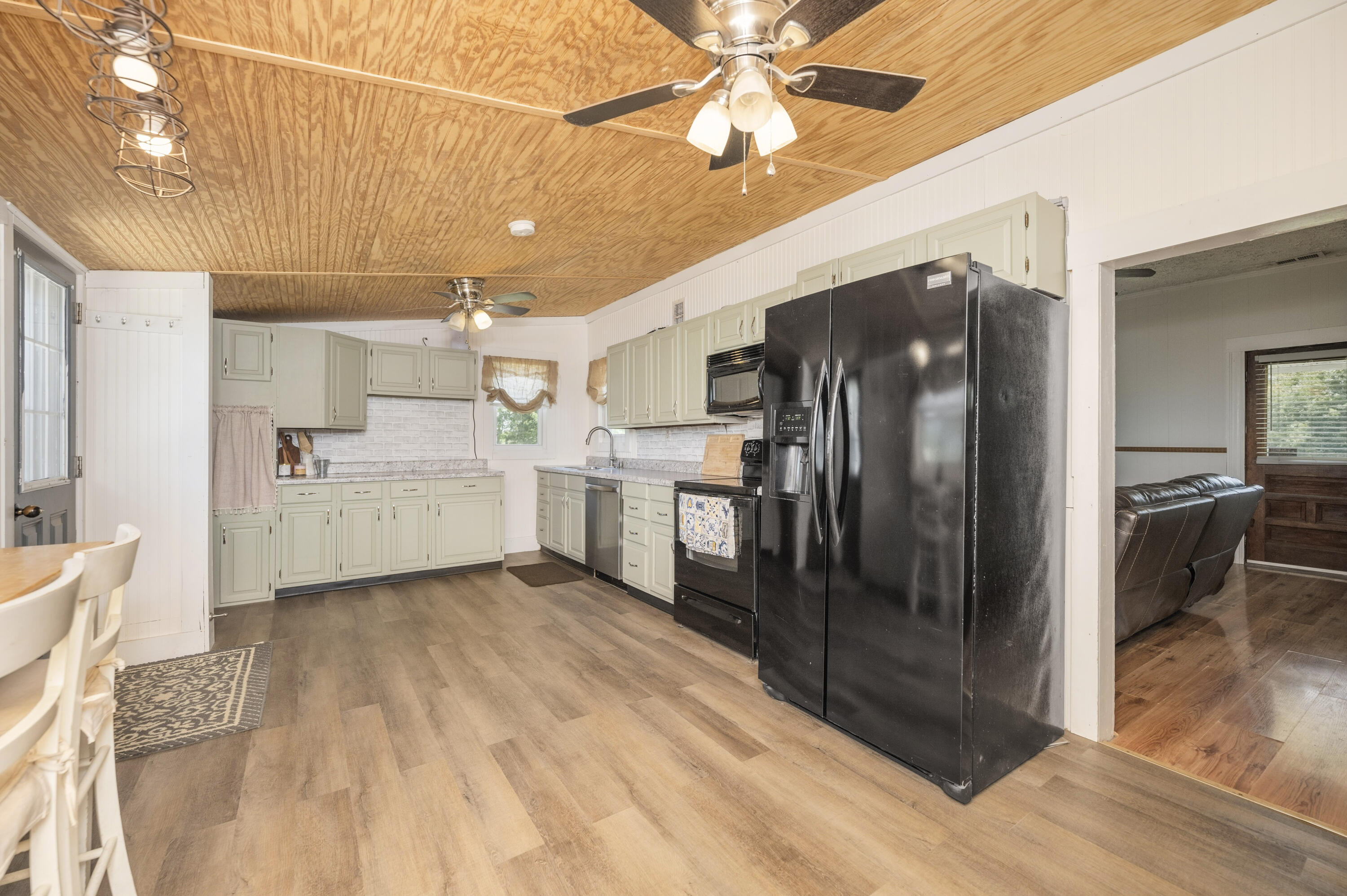 1160 Hopewell Road