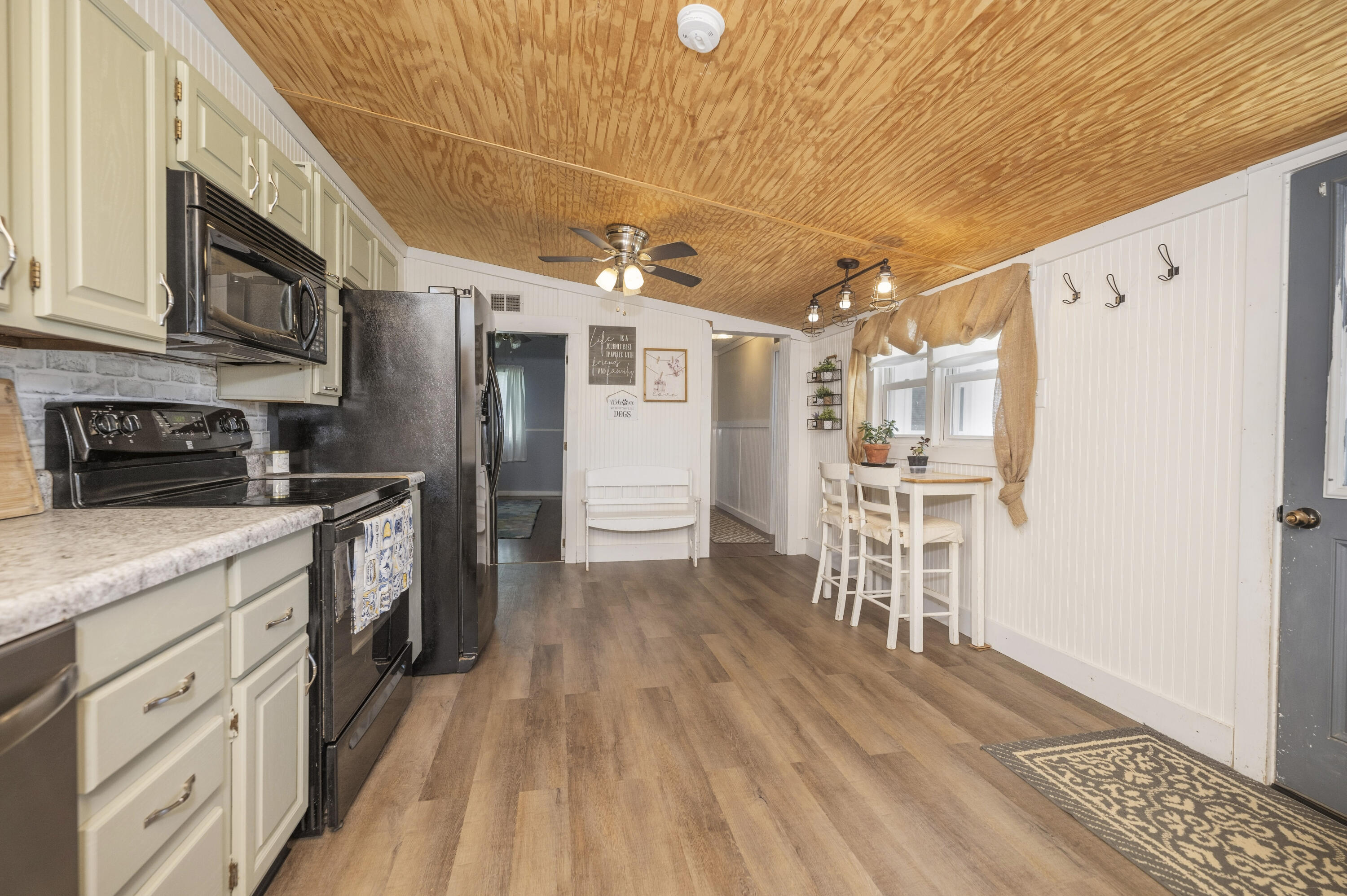 1160 Hopewell Road