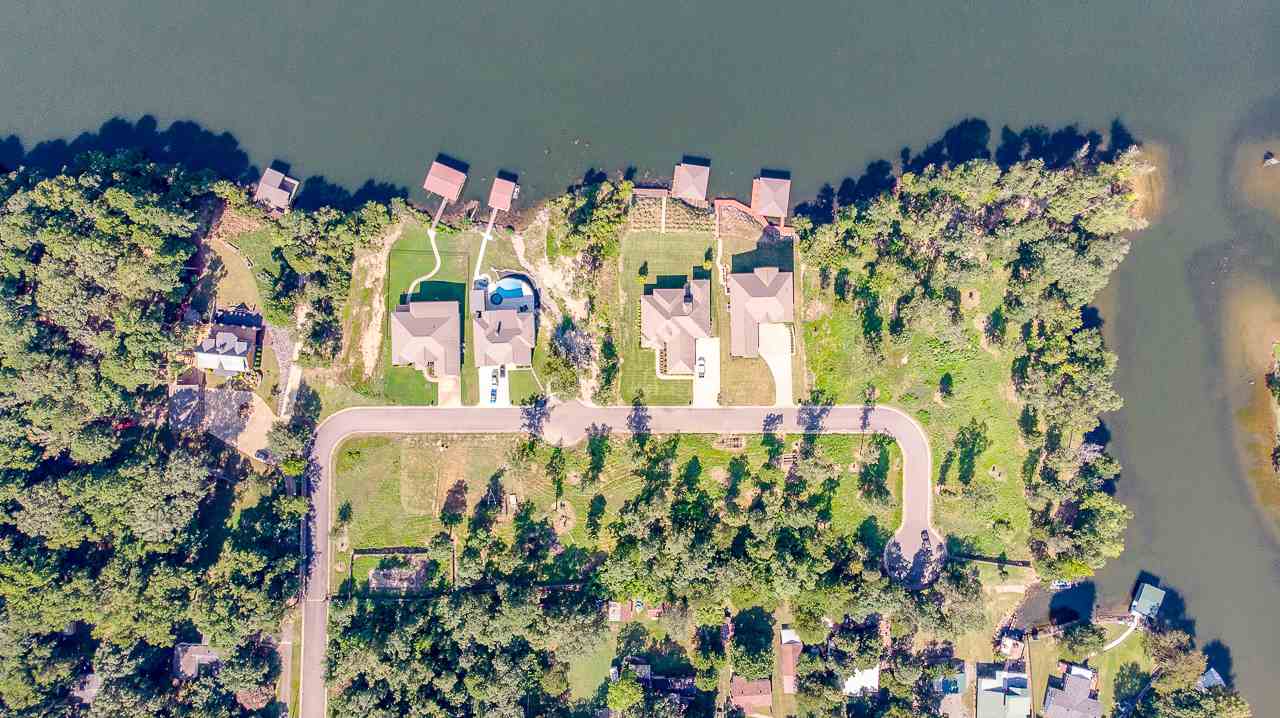 Lot 10 Gibbins Trail