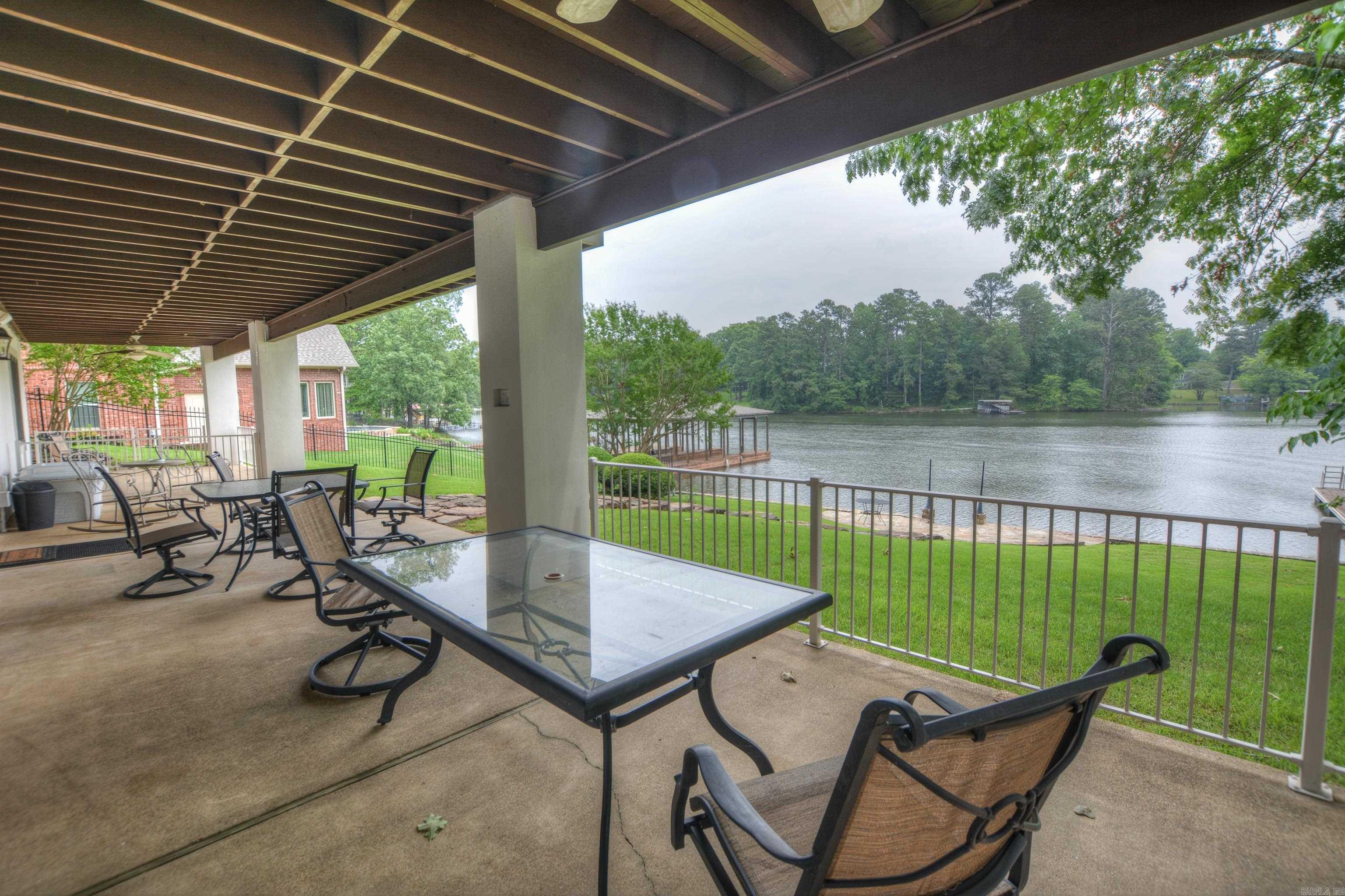 42 Stonegate Shores Drive