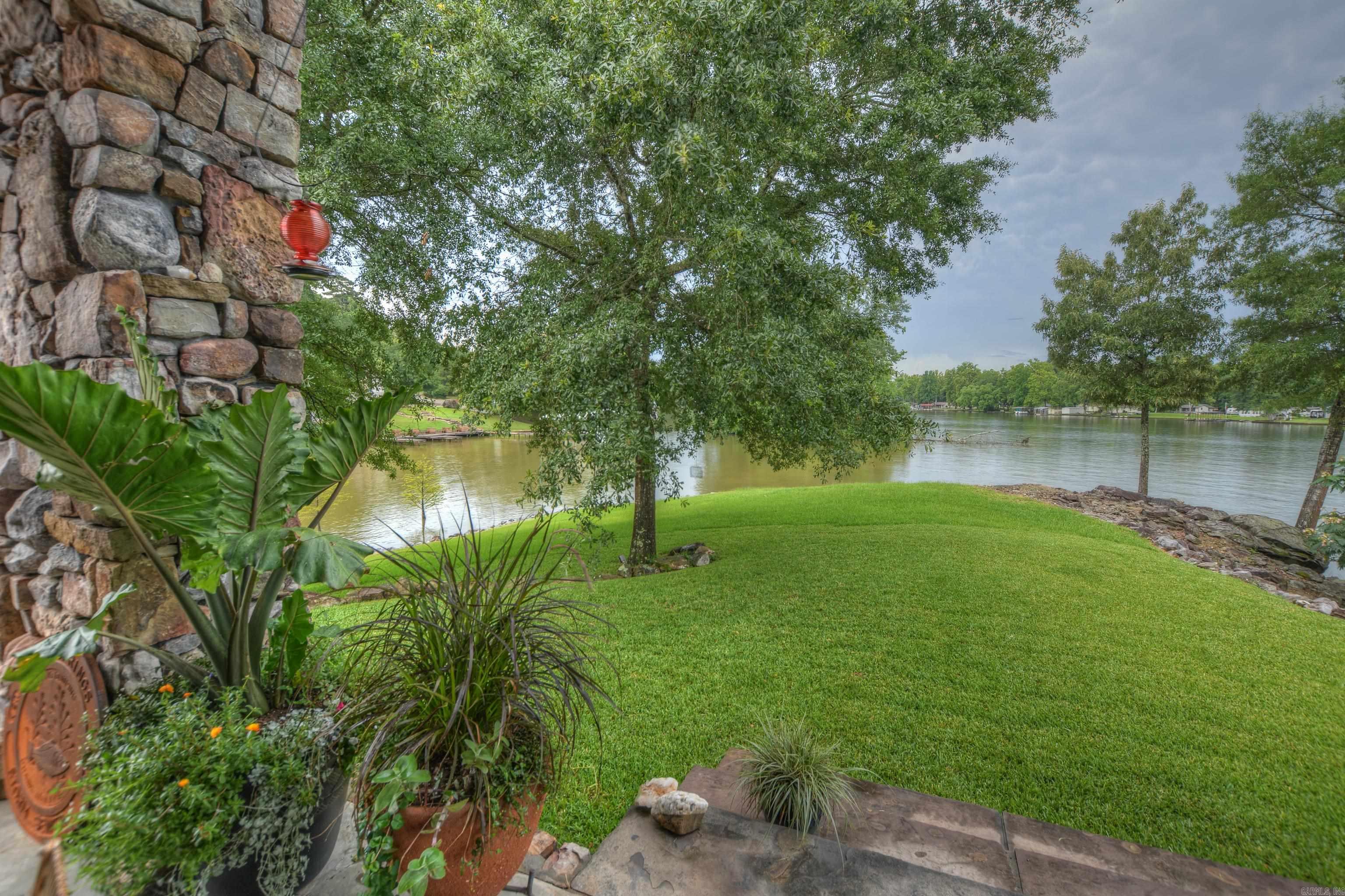 168 Golden Oak Place