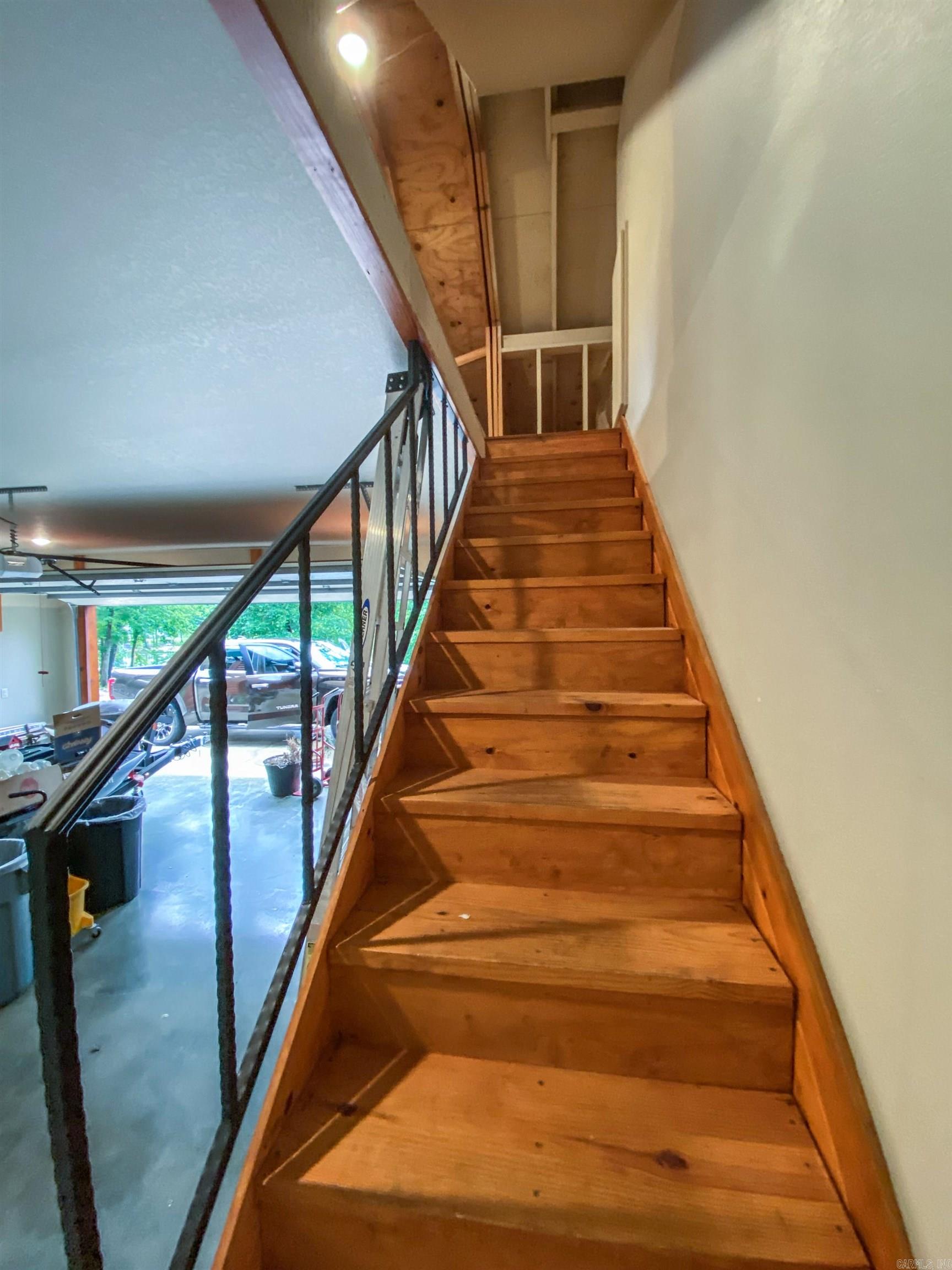 168 Golden Oak Place