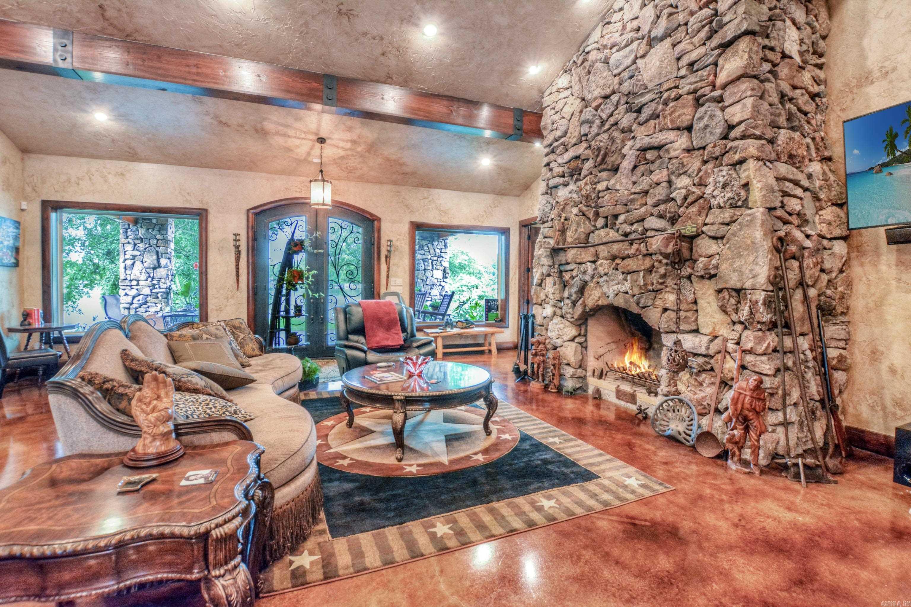 168 Golden Oak Place