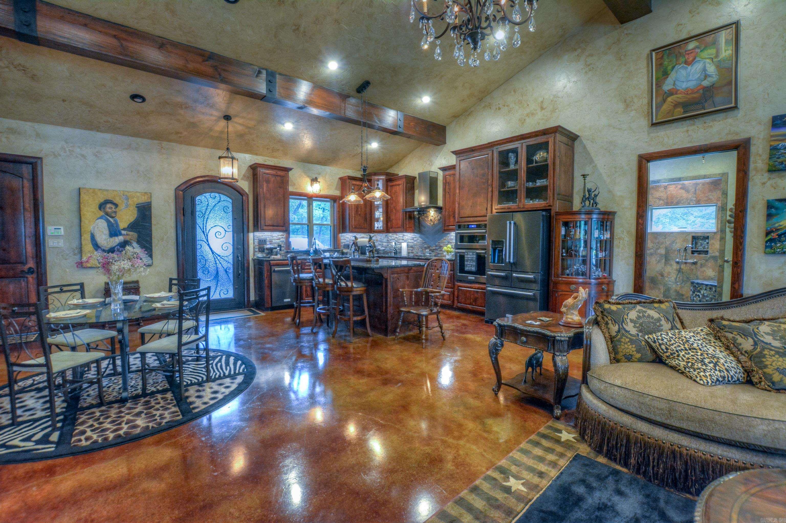 168 Golden Oak Place